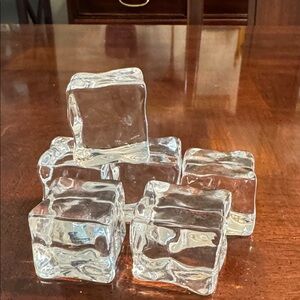 Department Dept 56 Pack of 6 Acrylic Ice Cubes 1.5"  Holiday Christmas Scene